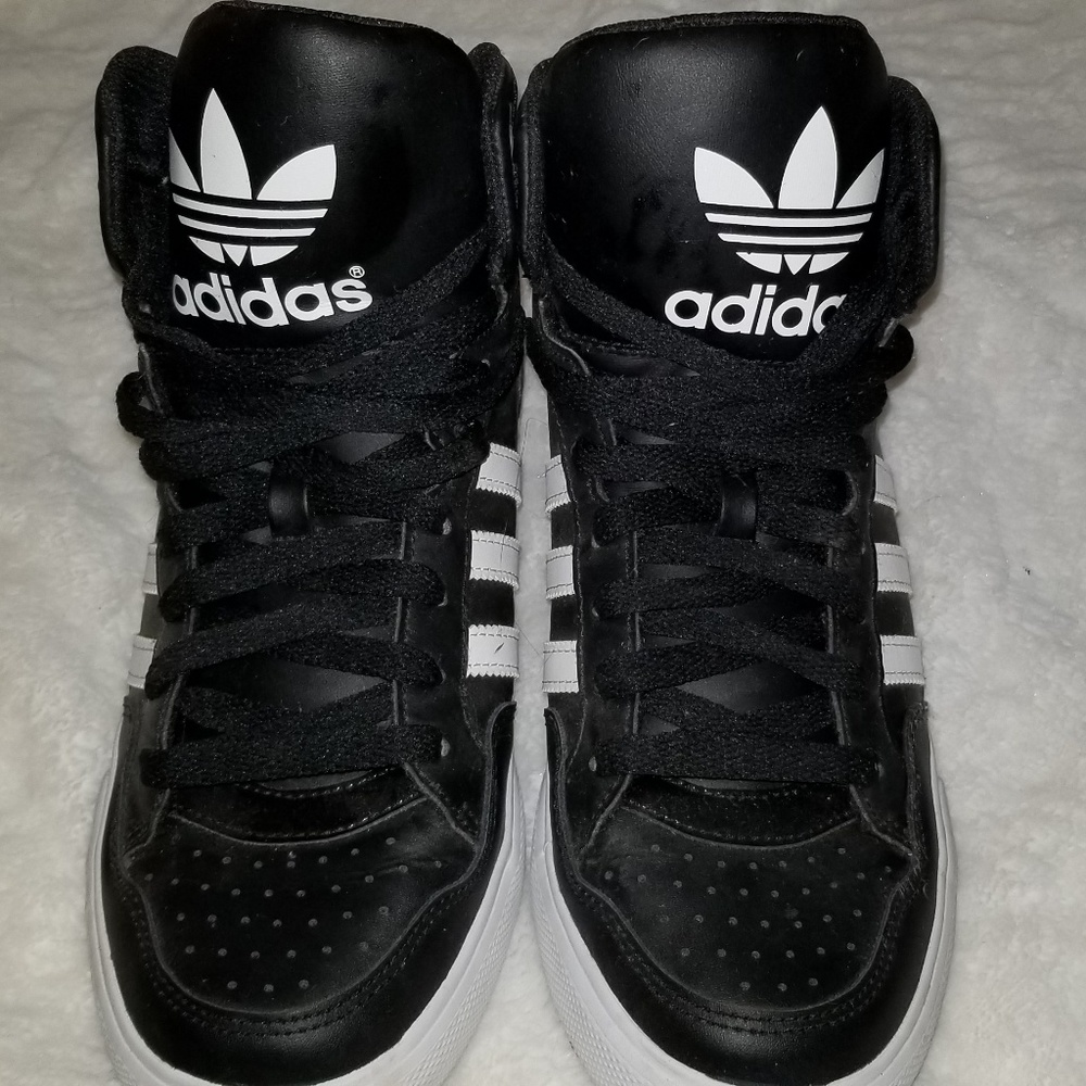 High top Adidas classics